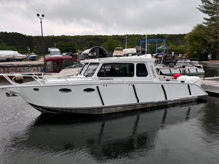 2021 Lighthouse 30 Bullnose