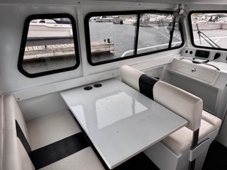 2021 Lighthouse 30 Bullnose