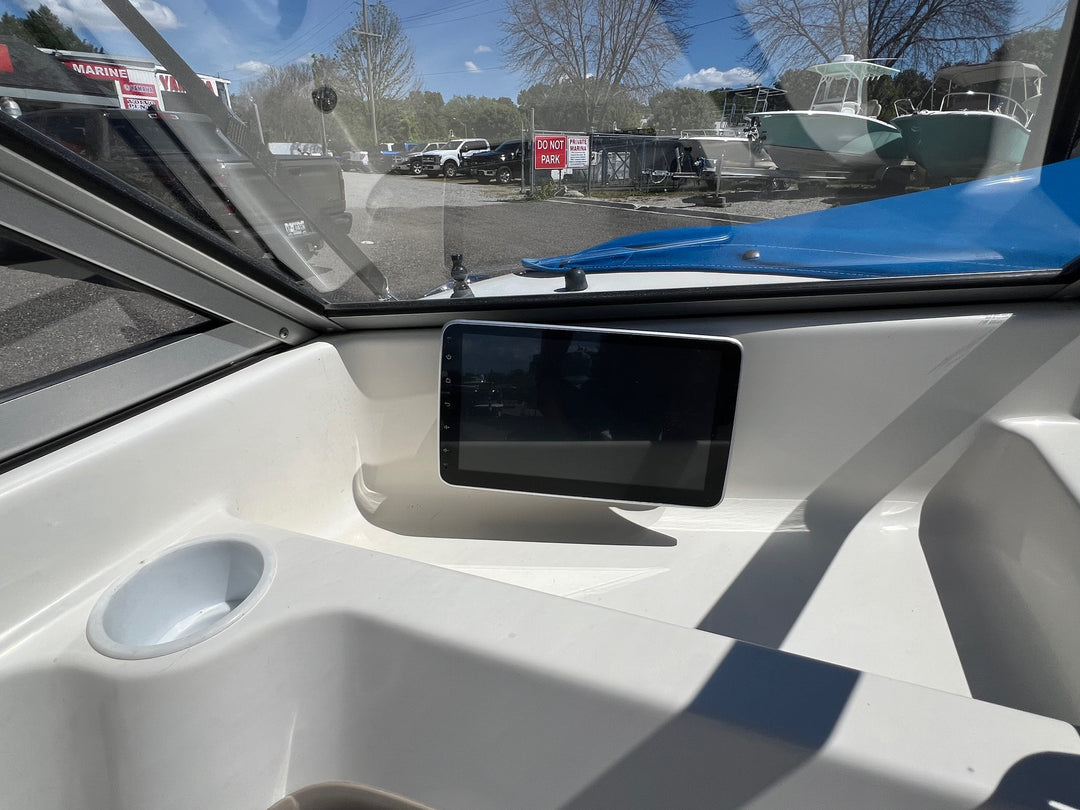 2004 Bayliner 175