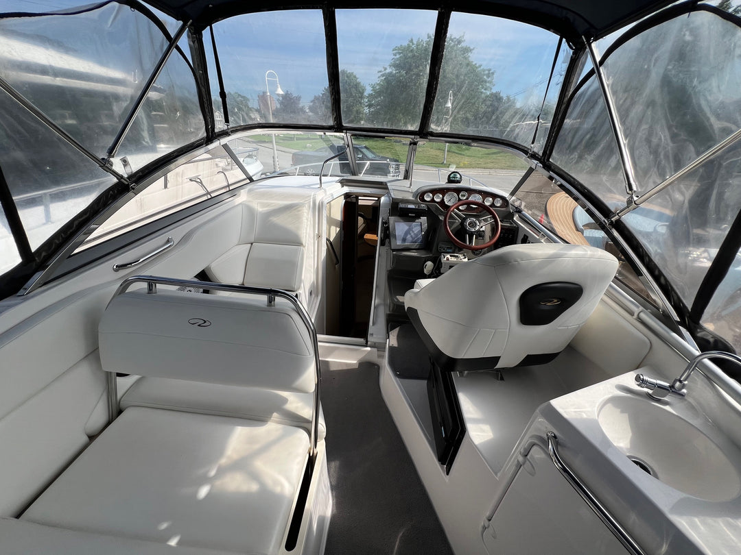 2010 Regal 2565 Express